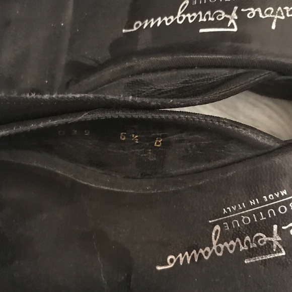 Salvatore Ferragamo Black Sandals - Picture 5 of 6